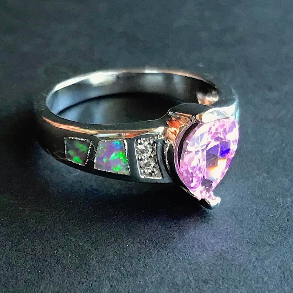 Sparkly Feminine Ring, Size 7.5, Costume Jewelry